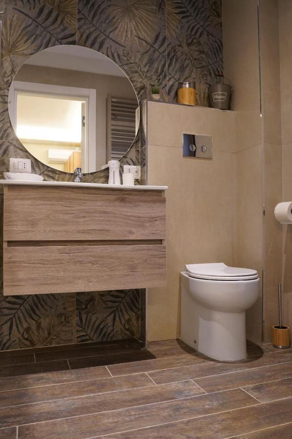 L'Oasi Di Venere Bed And Breakfast Caserta Bagian luar foto